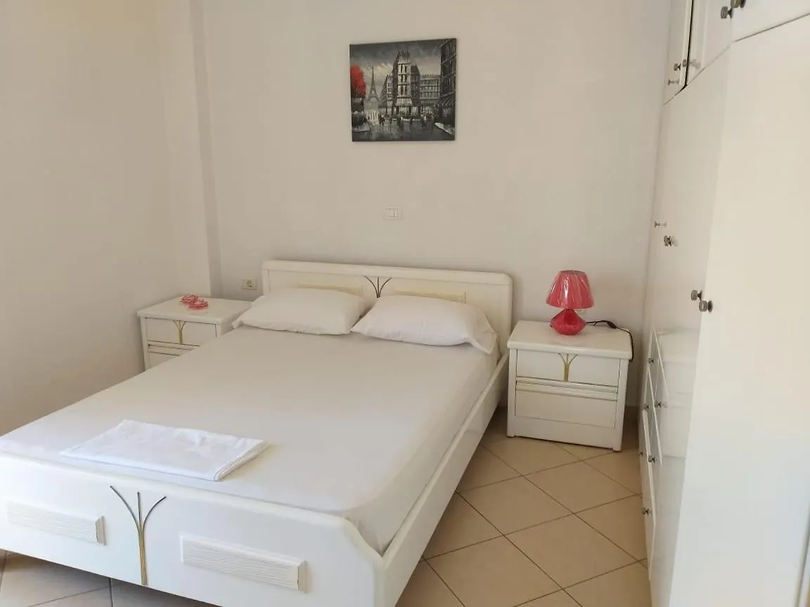 Ari'S Apartment 2 Sarande 0*,  Albania