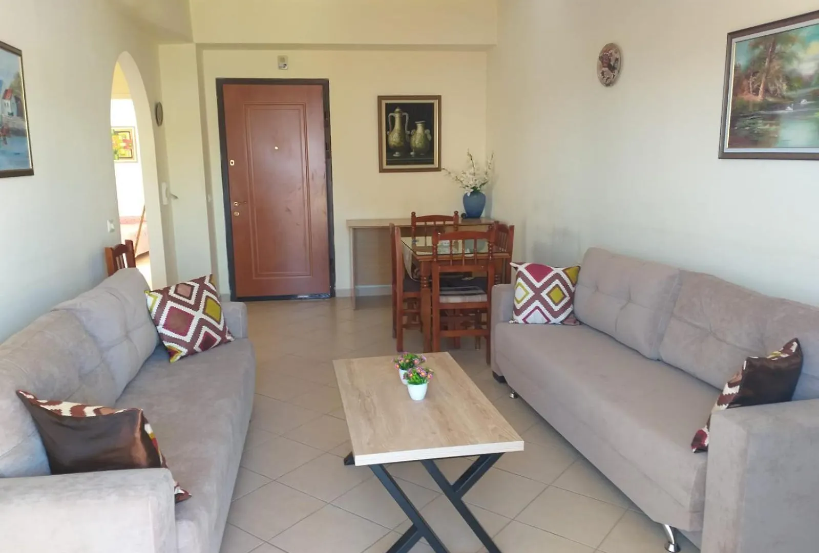 Ari'S Apartment 2 Sarande Albania